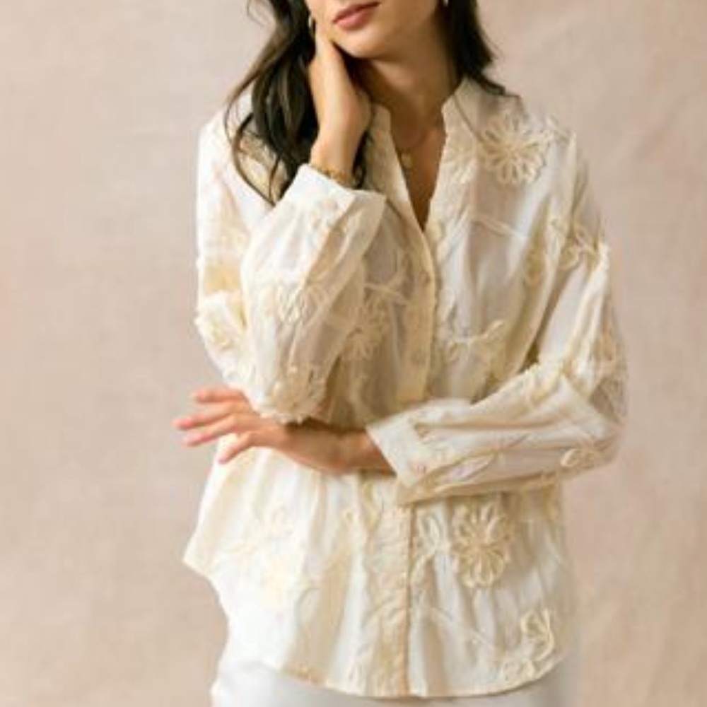 FROM PARIS FRANCE Elegant Cream Floral Women's Top